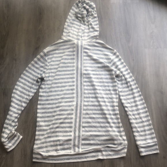 NWT White and gray striped long sleeve hoodie - Picture 5 of 7